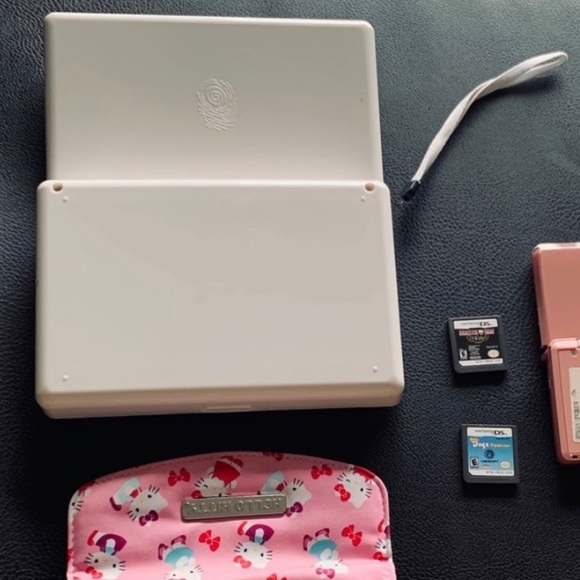 NINTENDO DS GAMES & CASES PLEASE READ DESCRIPTION - Picture 2 of 5